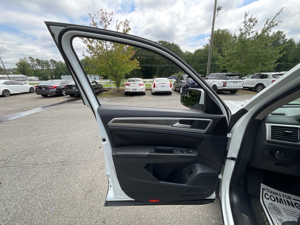 2018 Volkswagen Atlas Image 43
