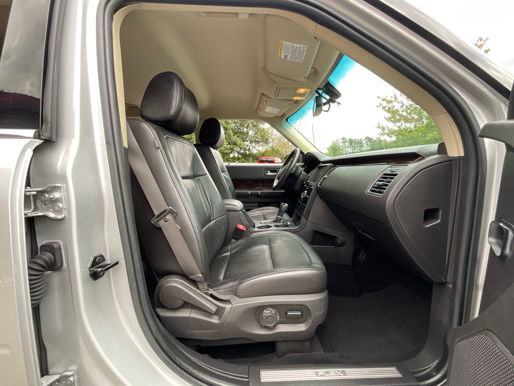 2019 Ford Flex Image 17