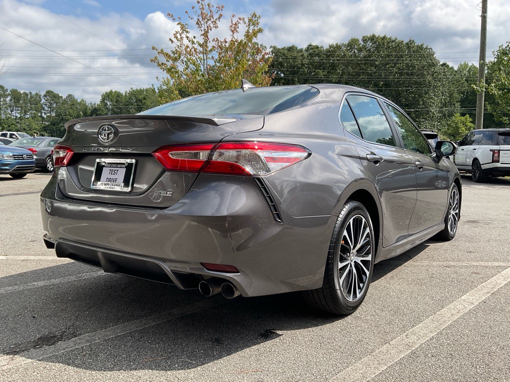 2020 Toyota Camry Image 5