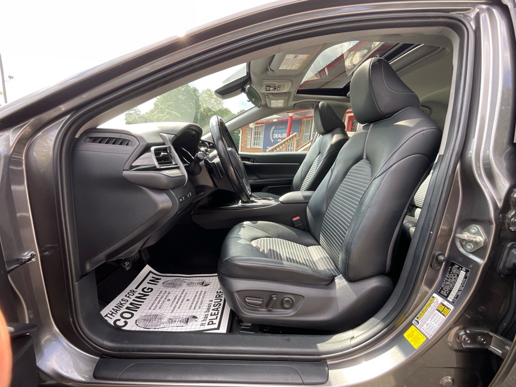 2020 Toyota Camry Image 13