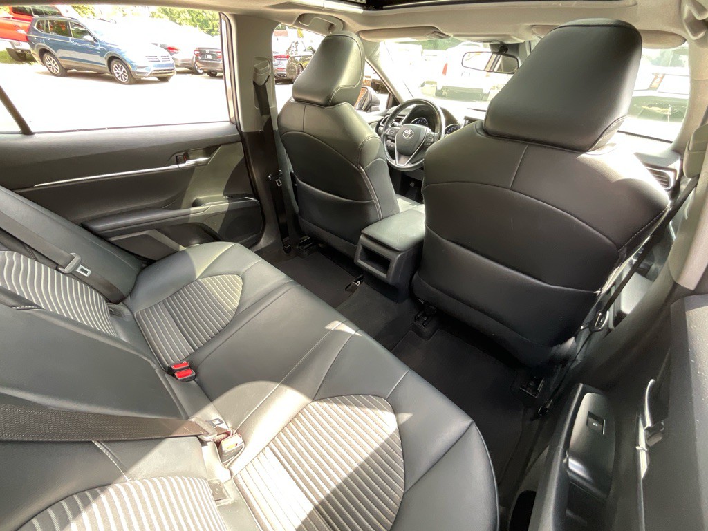 2020 Toyota Camry Image 31