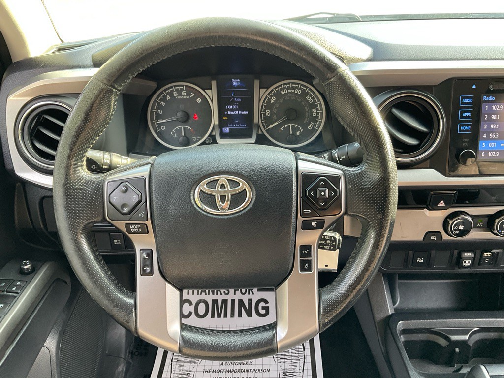 2018 Toyota Tacoma Image 24