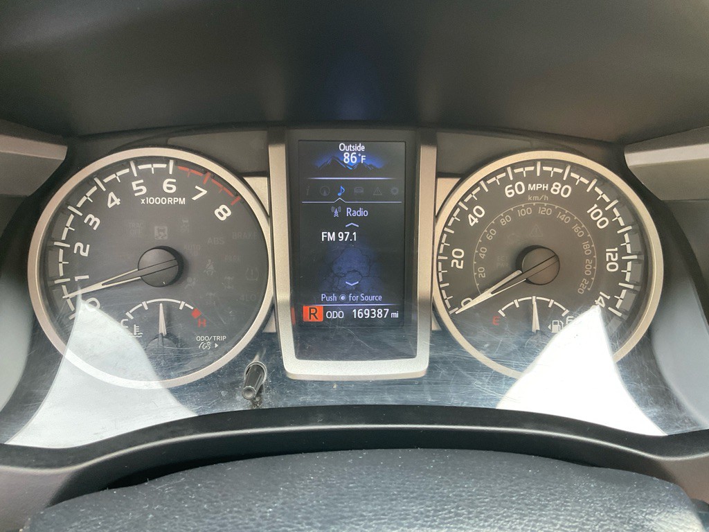2018 Toyota Tacoma Image 26