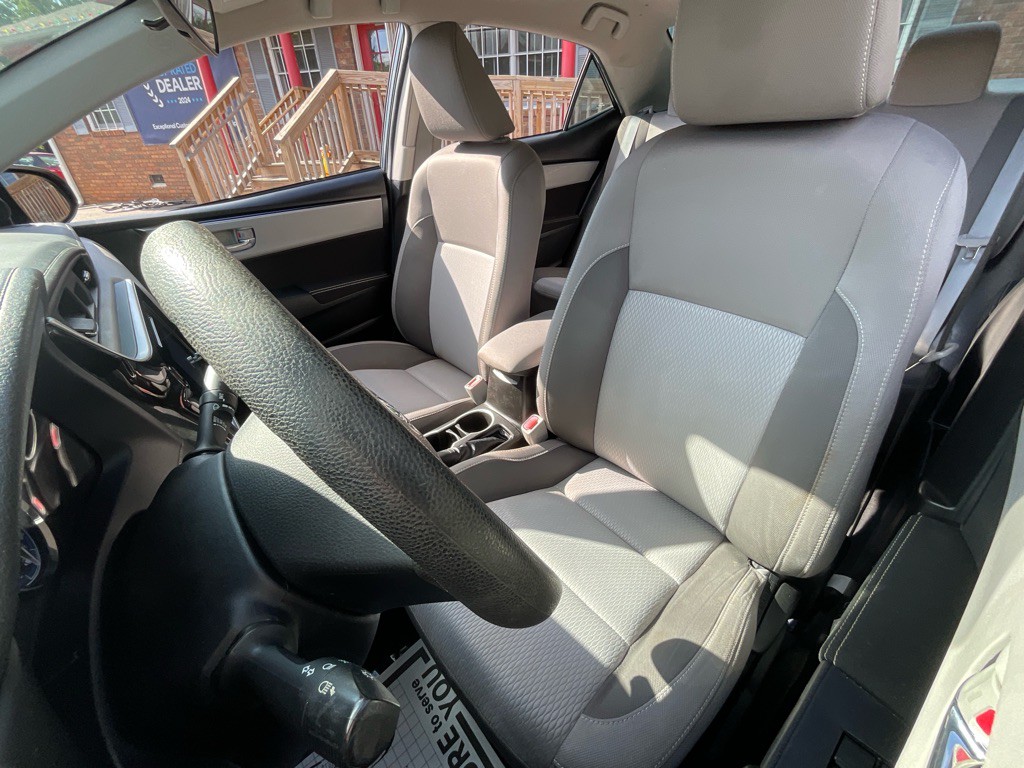 2019 Toyota Corolla Image 16