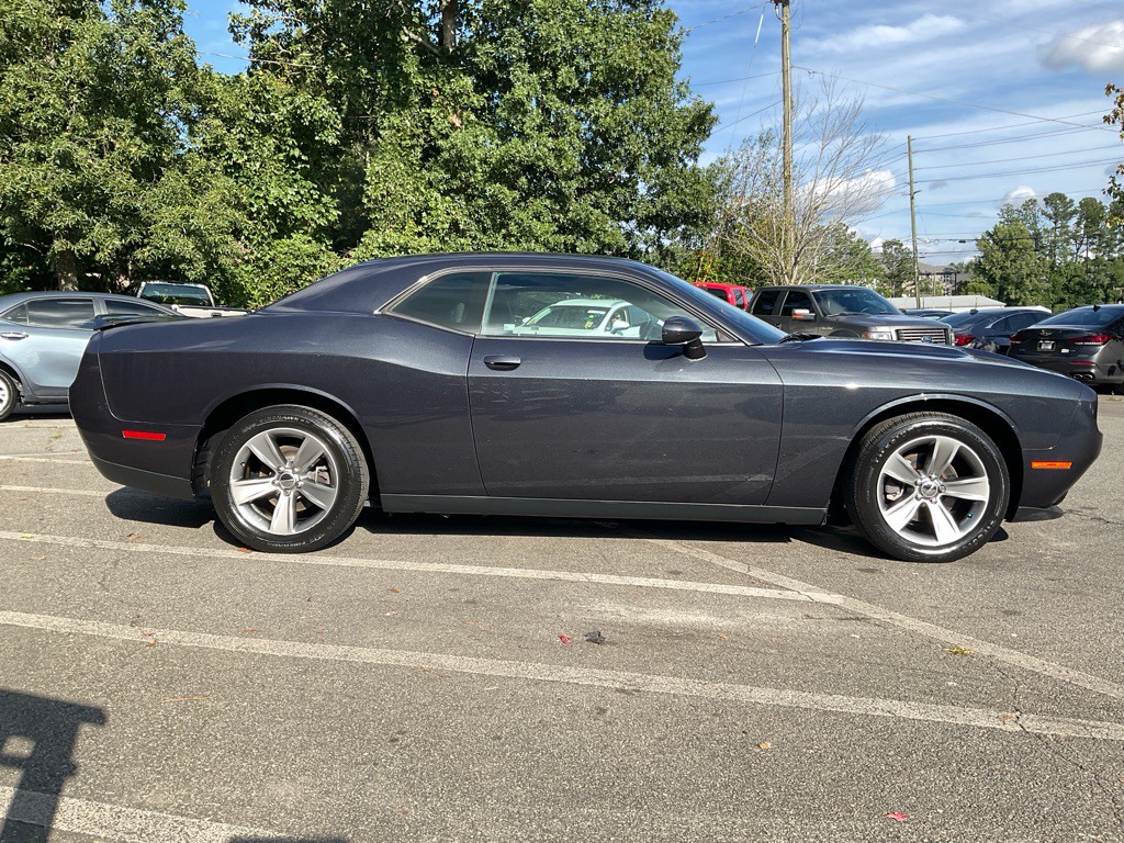 2019 Dodge Challenger Image 4
