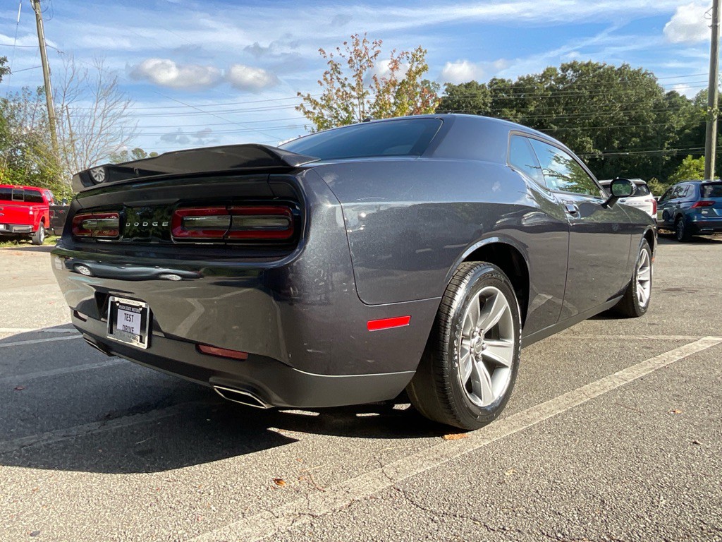 2019 Dodge Challenger Image 5