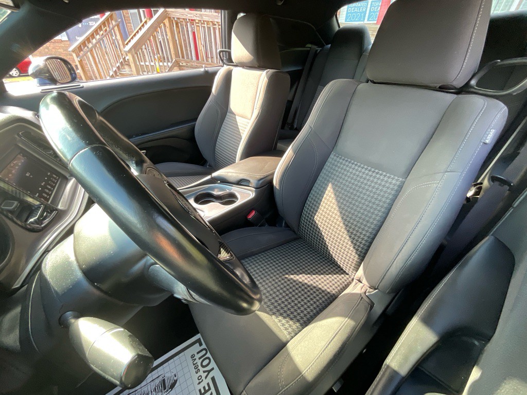 2019 Dodge Challenger Image 15