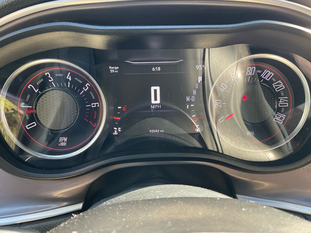 2019 Dodge Challenger Image 24