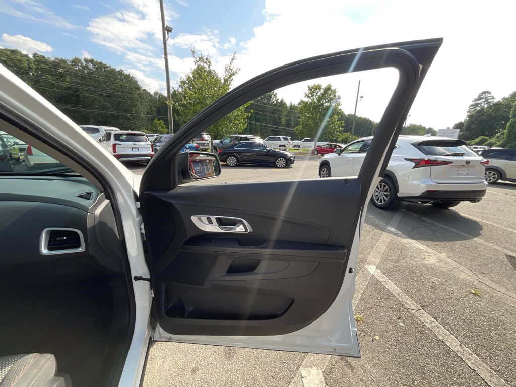 2016 Chevrolet Equinox Image 39