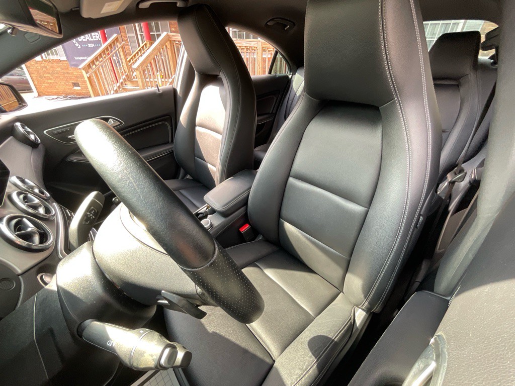 2017 Mercedes-Benz CLA-Class Image 15