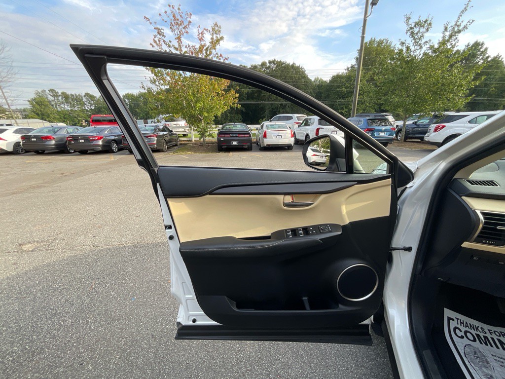 2018 Lexus NX 300 Image 39
