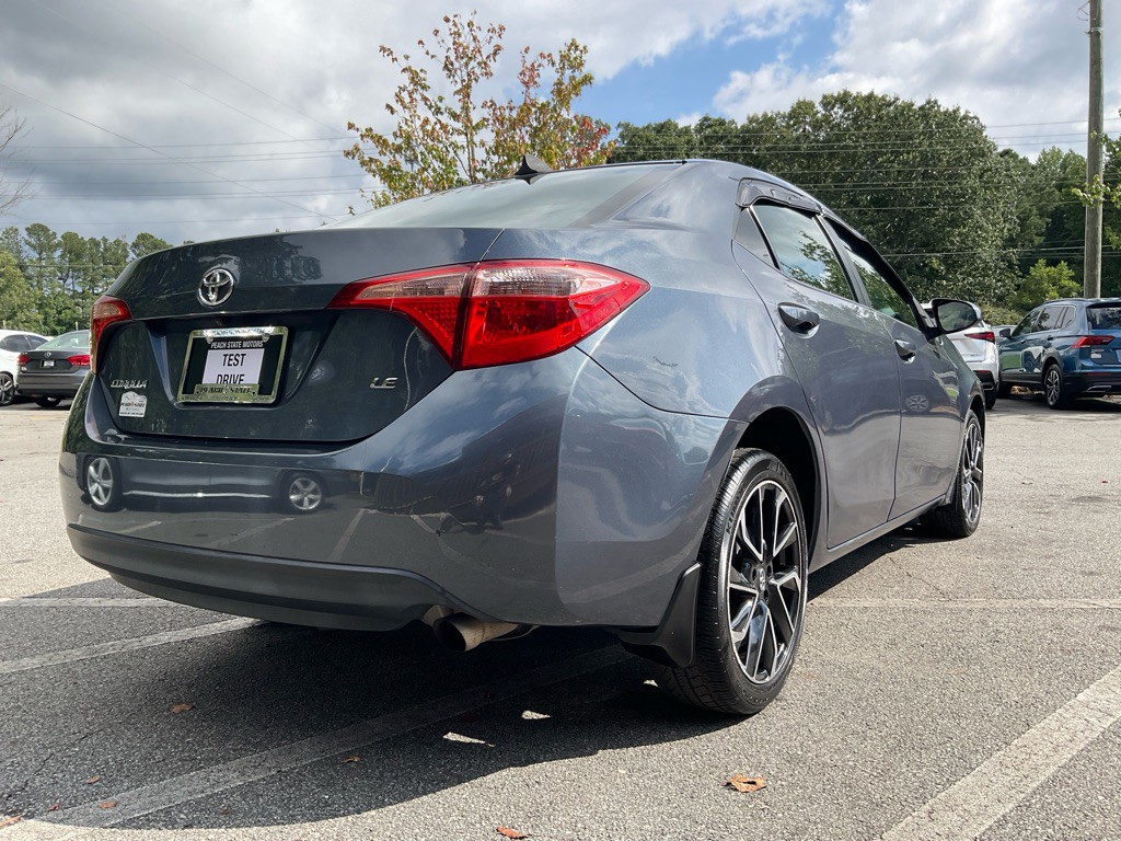 2017 Toyota Corolla Image 5