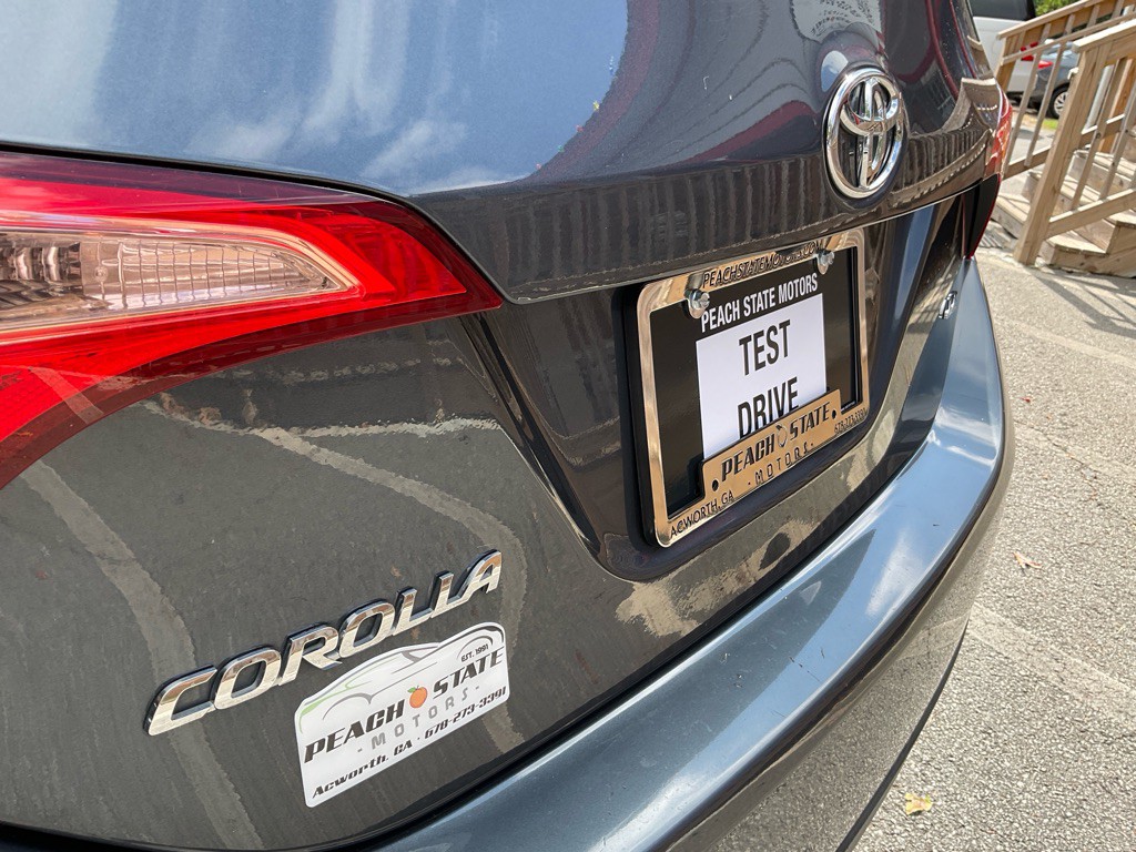 2017 Toyota Corolla Image 9