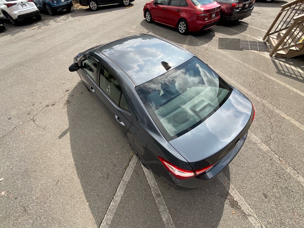 2017 Toyota Corolla Image 11