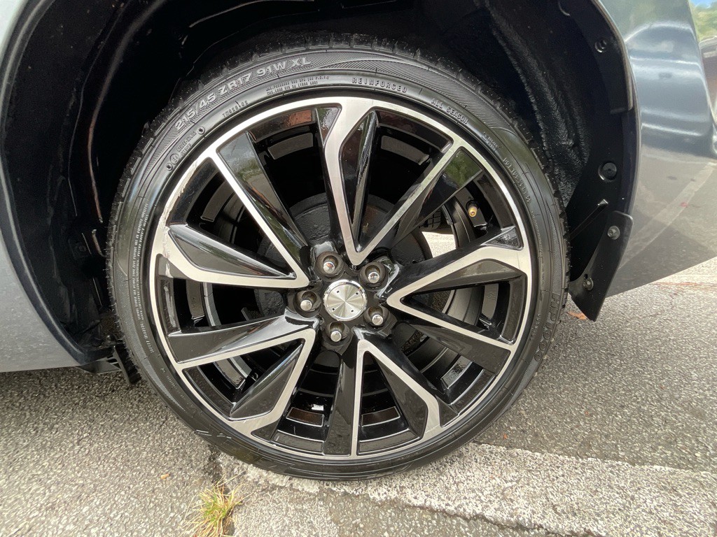2017 Toyota Corolla Image 12