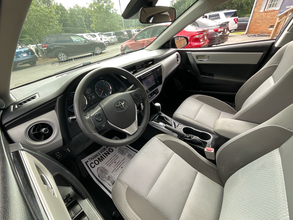 2017 Toyota Corolla Image 15