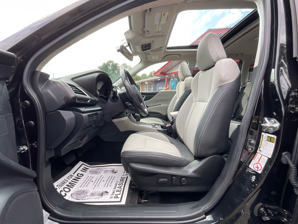 2019 Subaru Forester Image 14