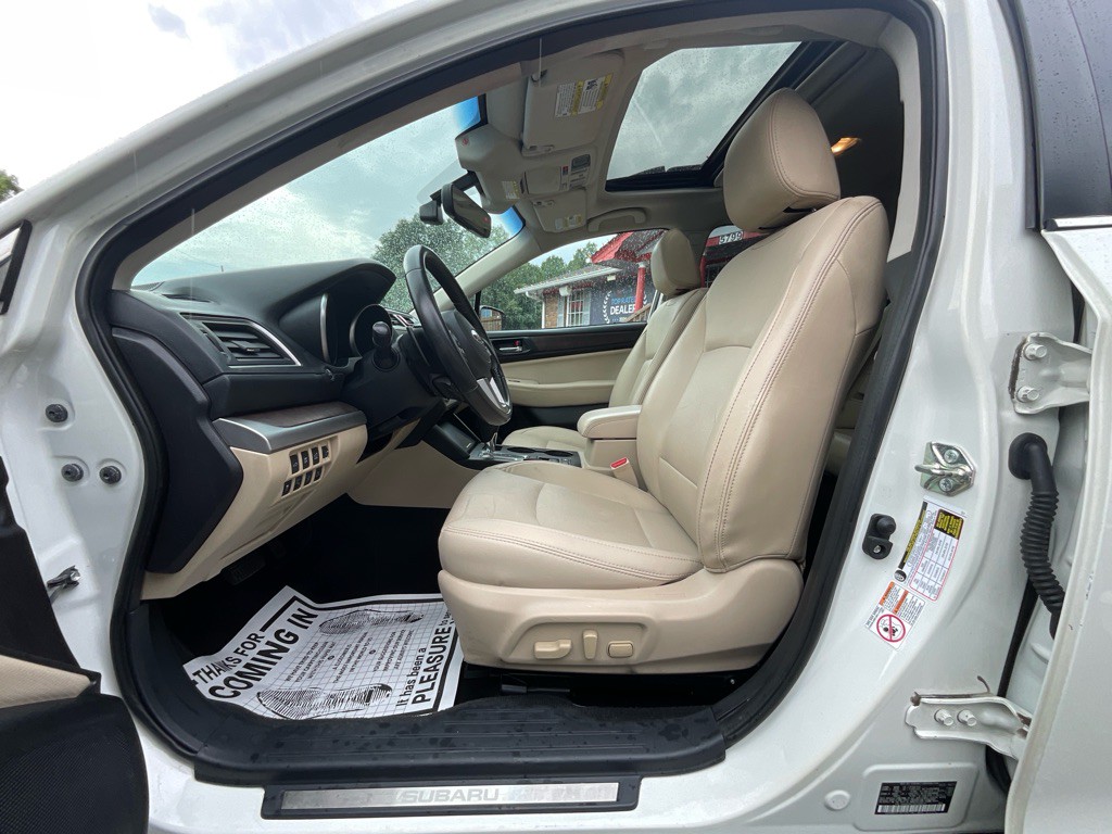 2017 Subaru Outback Image 14
