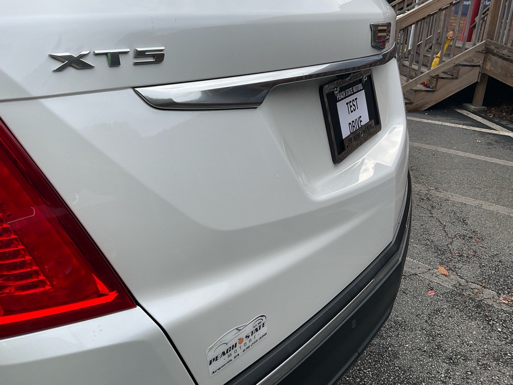 2017 Cadillac XT5 Image 9