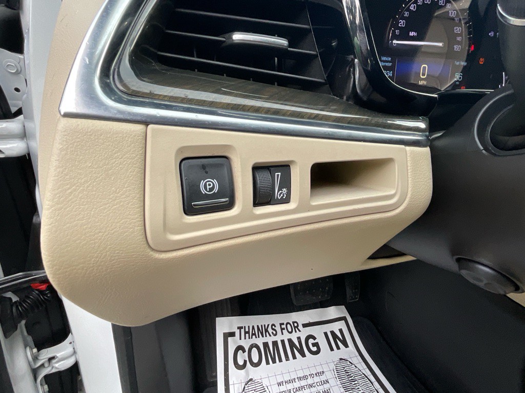 2017 Cadillac XT5 Image 43