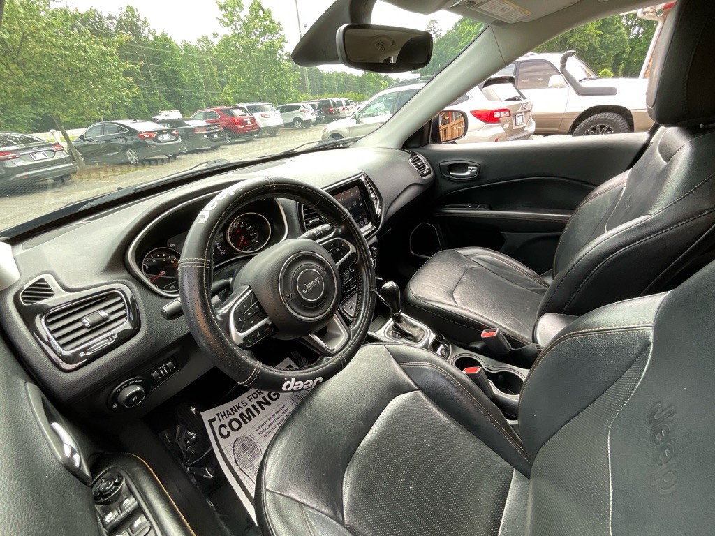 2020 Jeep Compass Image 16