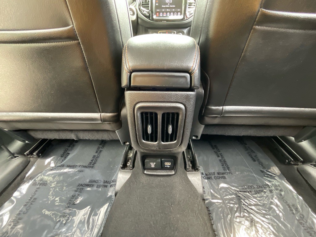 2020 Jeep Compass Image 35