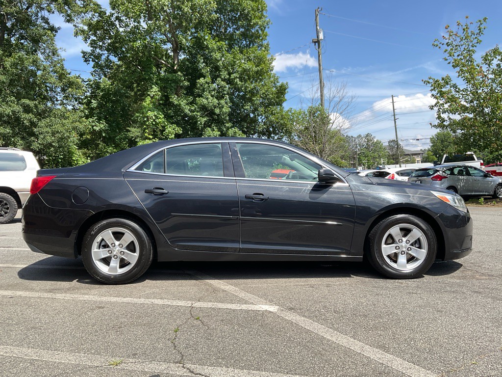 2014 Chevrolet Malibu Image 4