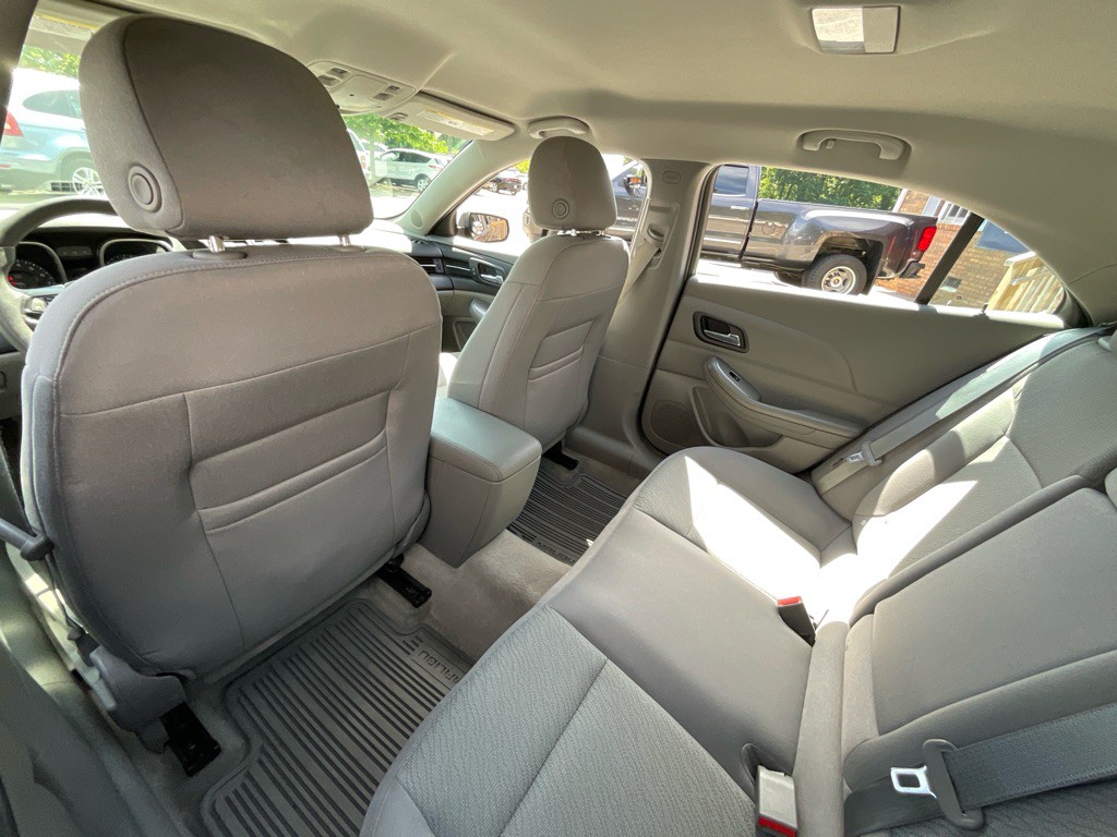 2014 Chevrolet Malibu Image 27