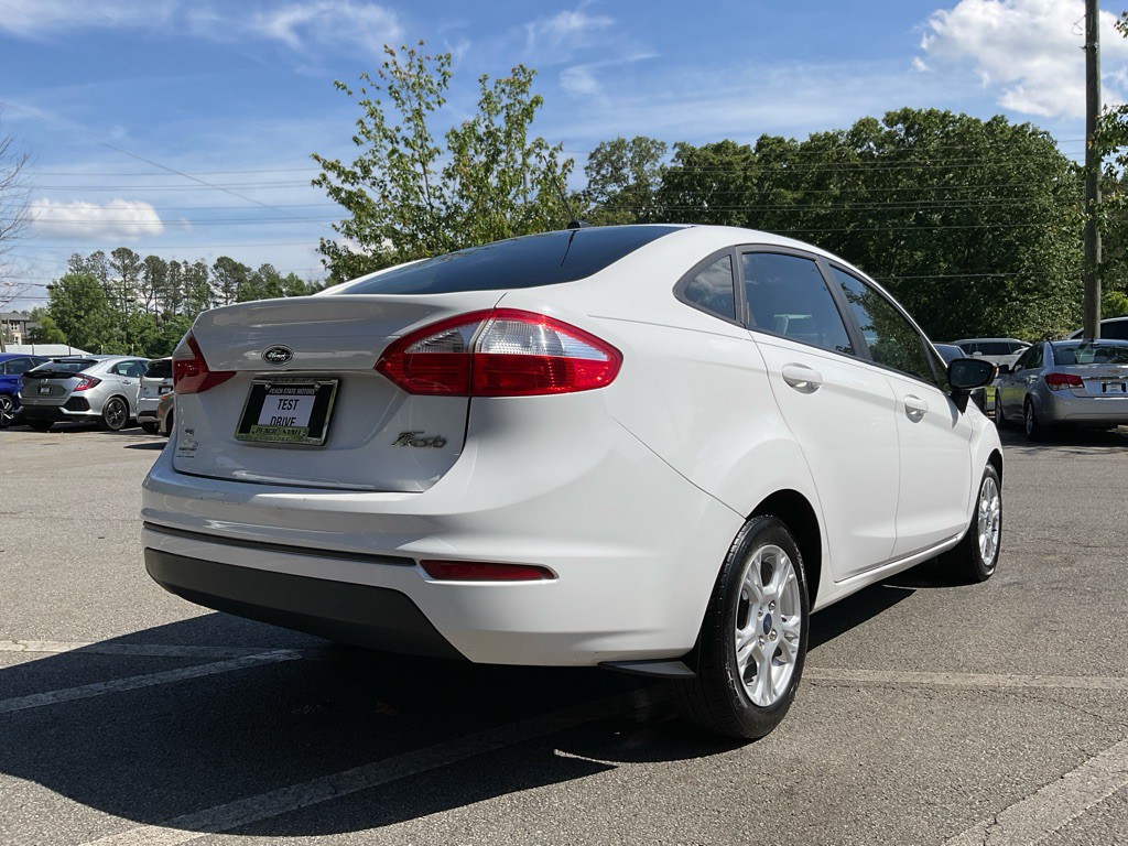 2016 Ford Fiesta Image 5