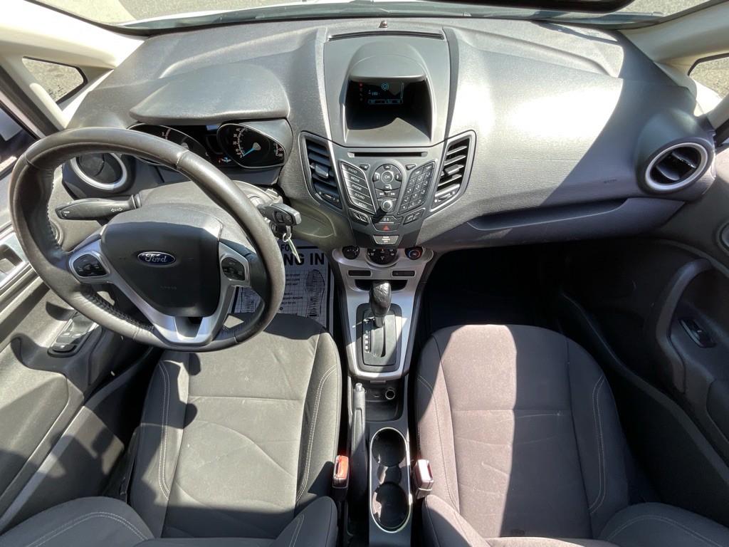 2016 Ford Fiesta Image 21