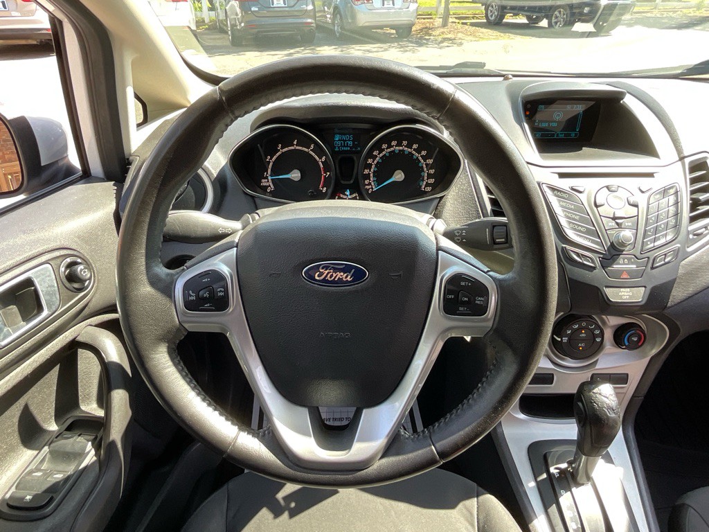 2016 Ford Fiesta Image 23