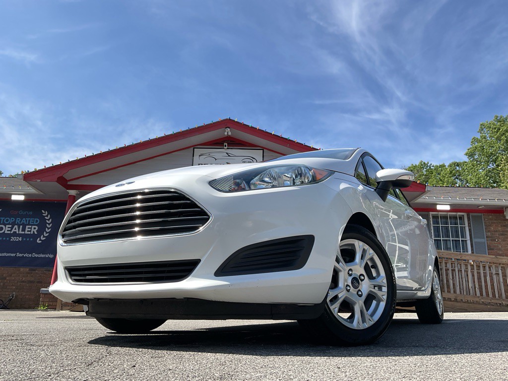 2016 Ford Fiesta Image 41