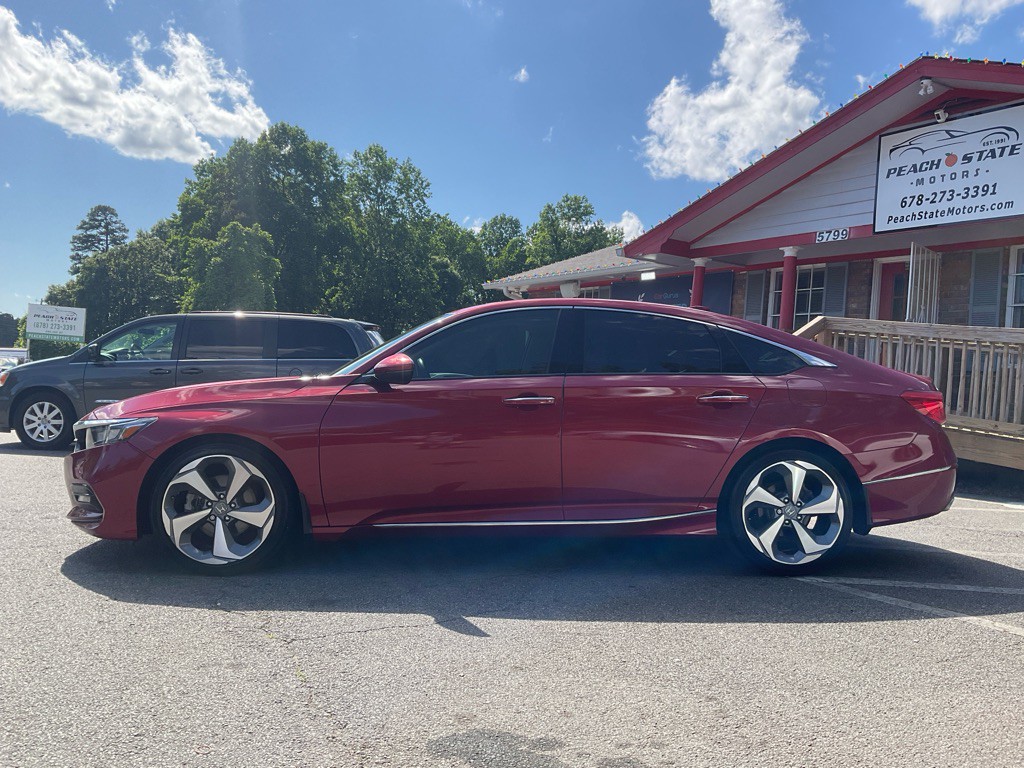 2018 Honda Accord Image 8