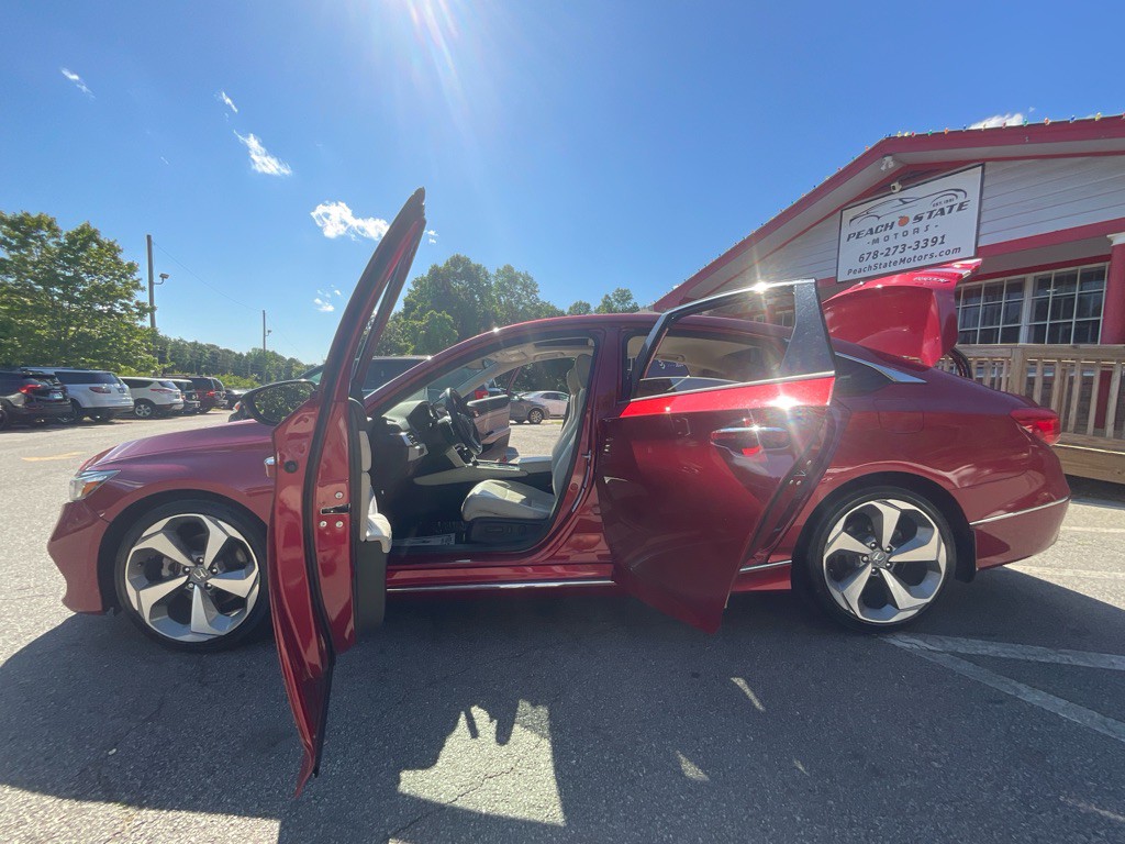 2018 Honda Accord Image 38