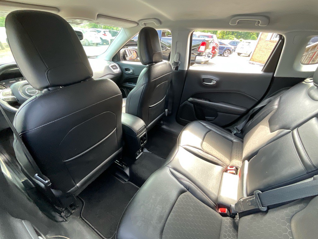 2018 Jeep Compass Image 28
