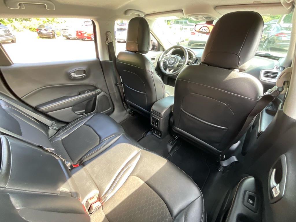 2018 Jeep Compass Image 31