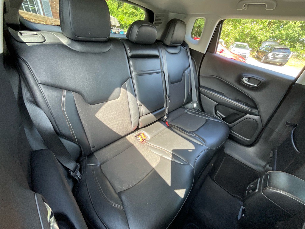 2018 Jeep Compass Image 32