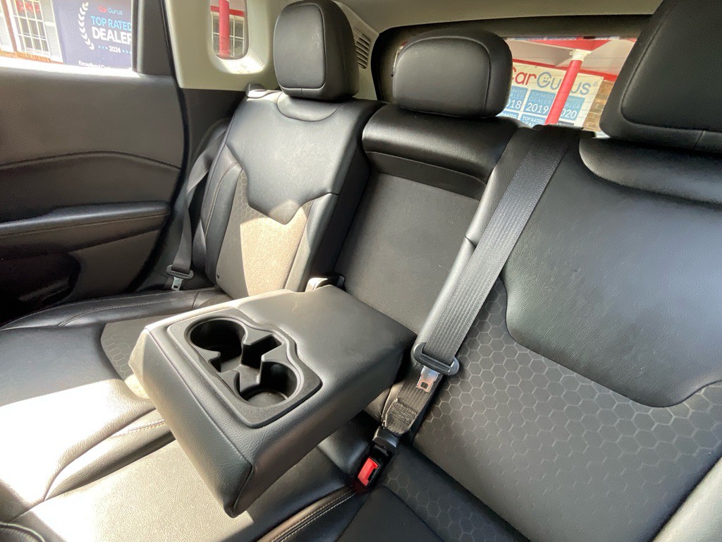2018 Jeep Compass Image 33