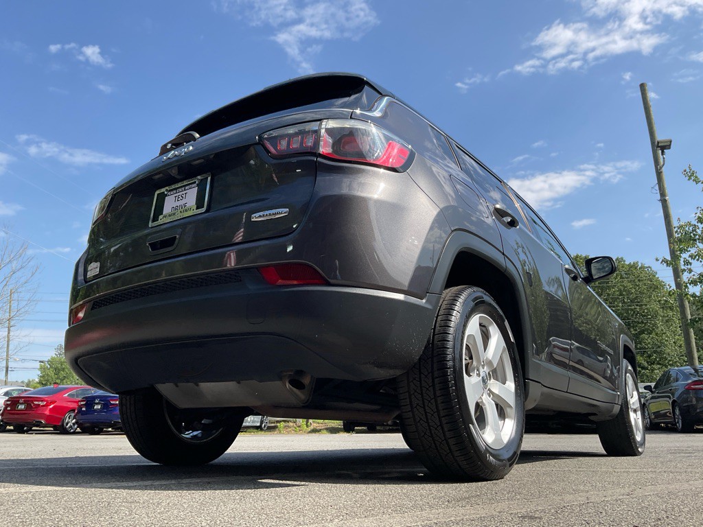 2018 Jeep Compass Image 46