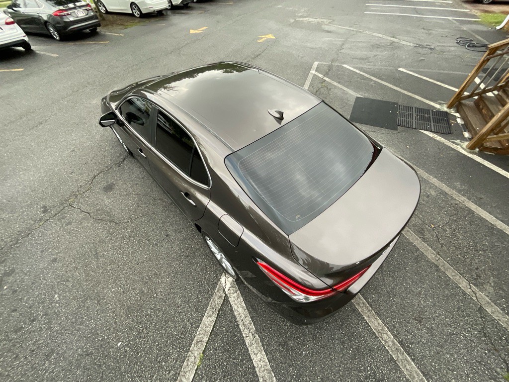 2019 Toyota Camry Image 10
