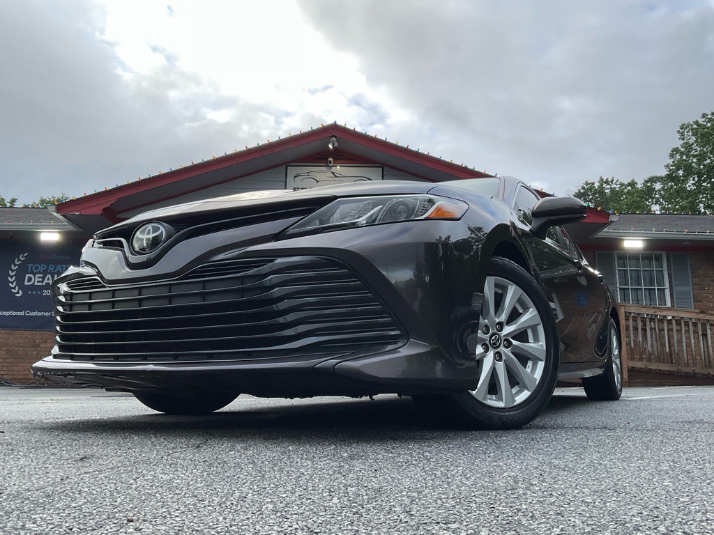 2019 Toyota Camry Image 43