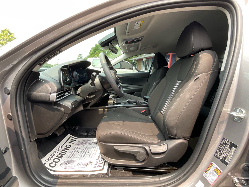 2024 Hyundai Elantra Image 14