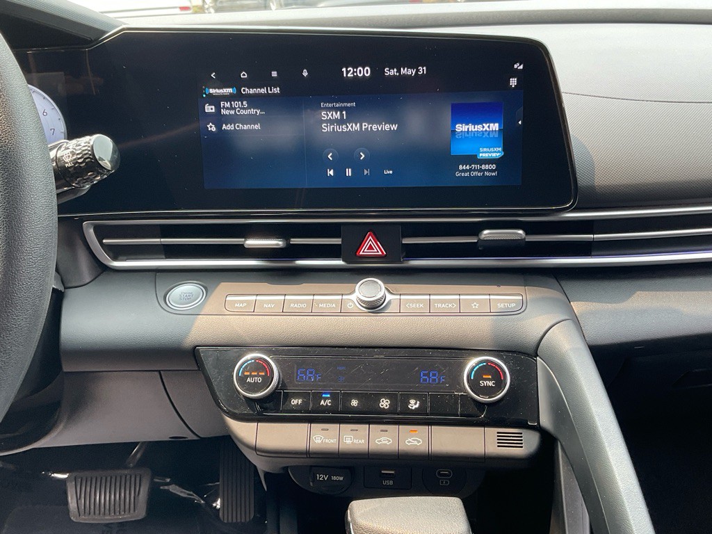 2024 Hyundai Elantra Image 22