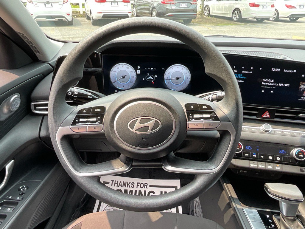 2024 Hyundai Elantra Image 23