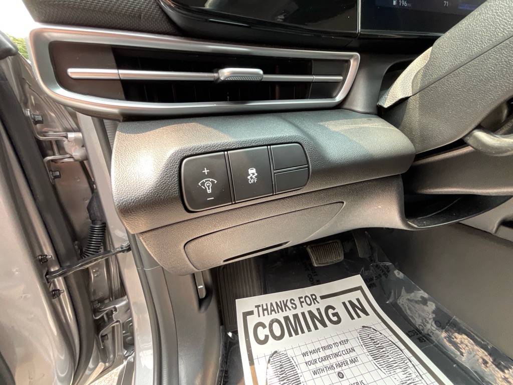 2024 Hyundai Elantra Image 39
