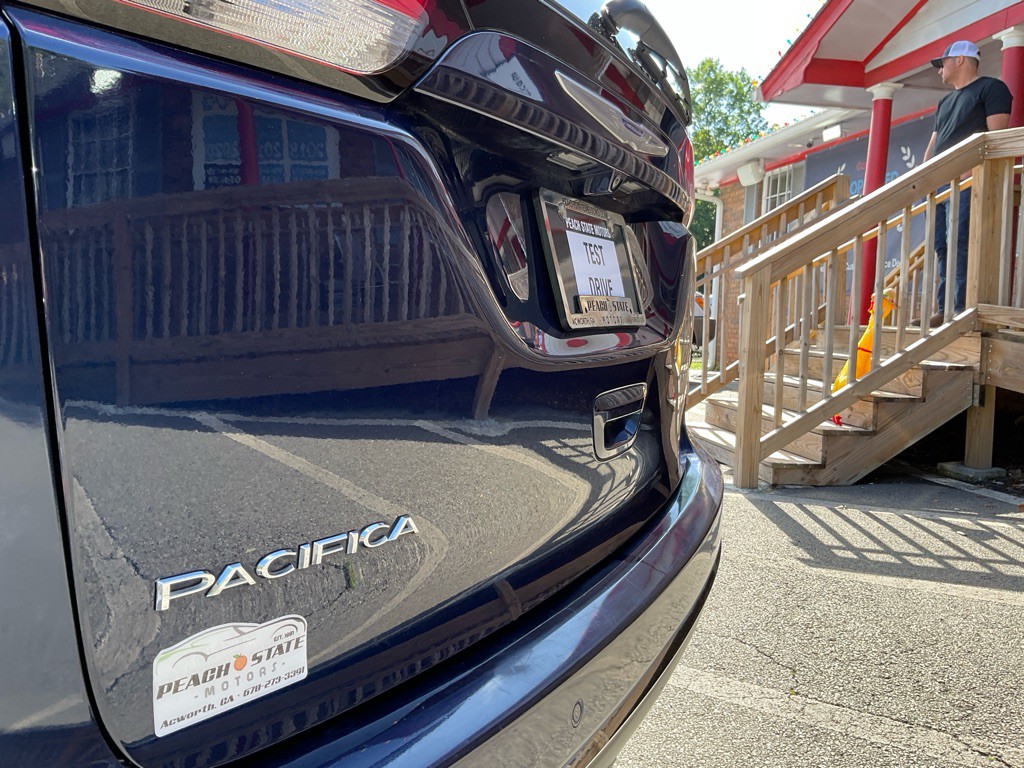 2019 Chrysler Pacifica Image 9