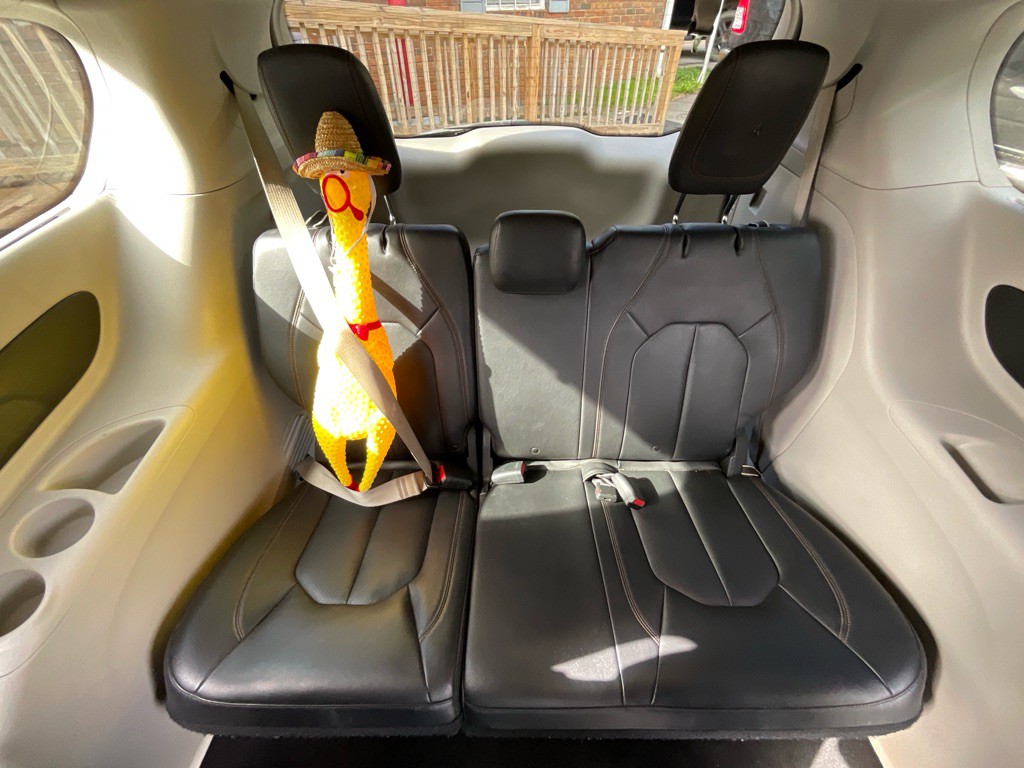 2019 Chrysler Pacifica Image 32