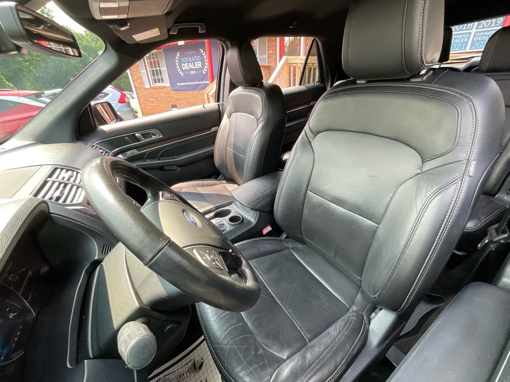 2018 Ford Explorer Image 16