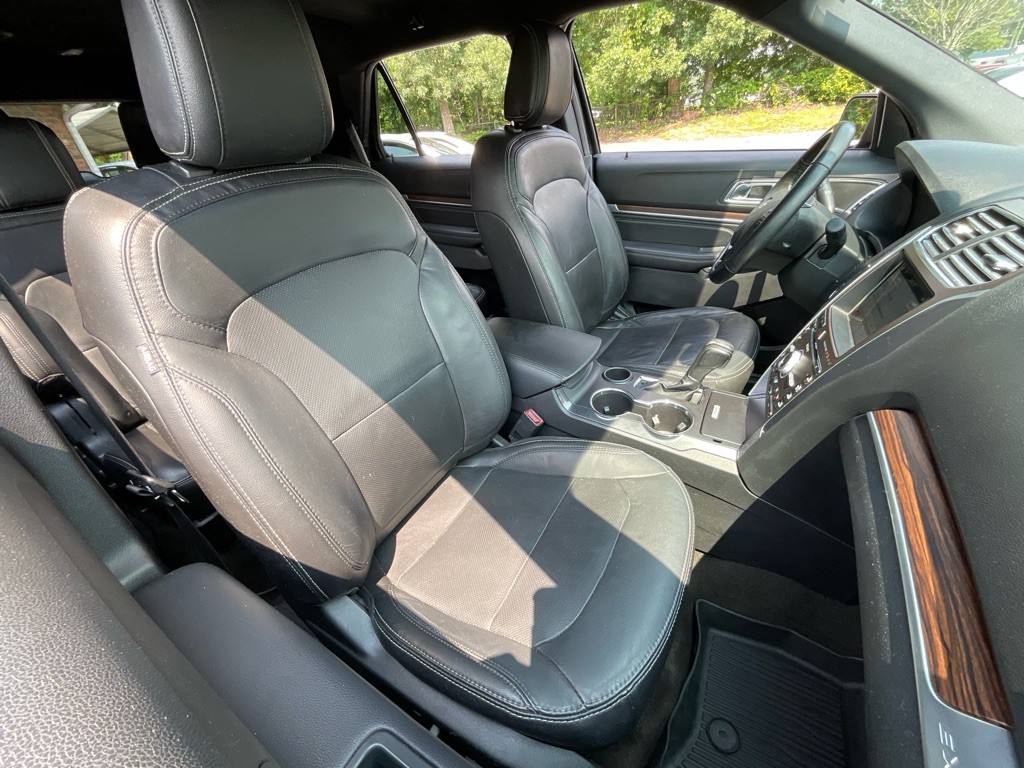 2018 Ford Explorer Image 19