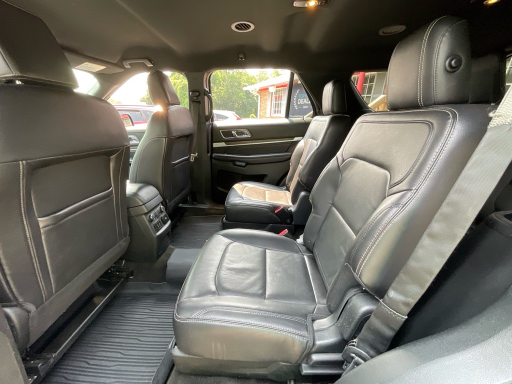 2018 Ford Explorer Image 28